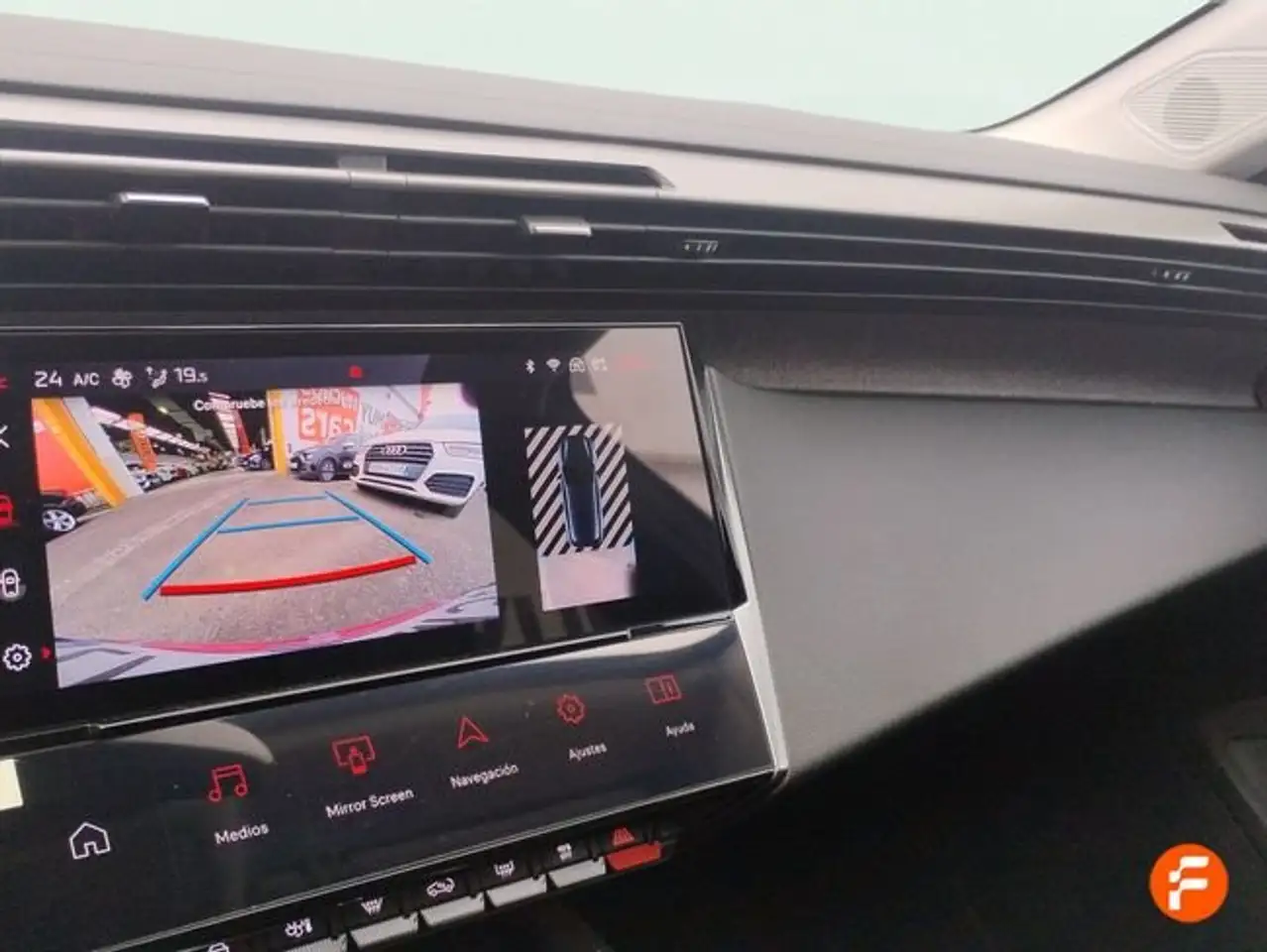 Peugeot 308 1.2 PureTech S&S Allure 130 — معرض صور السيارة 23