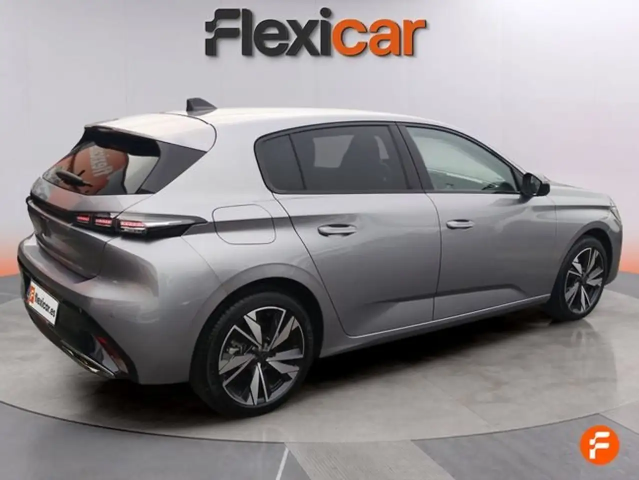 Peugeot 308 1.2 PureTech S&S Allure 130 — معرض صور السيارة 7