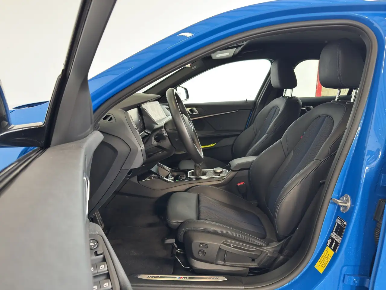 BMW 118 i 5-trg. M Sport LiveCock.LED.ParkAss.SHZ.MFL — Vehicle gallery 9