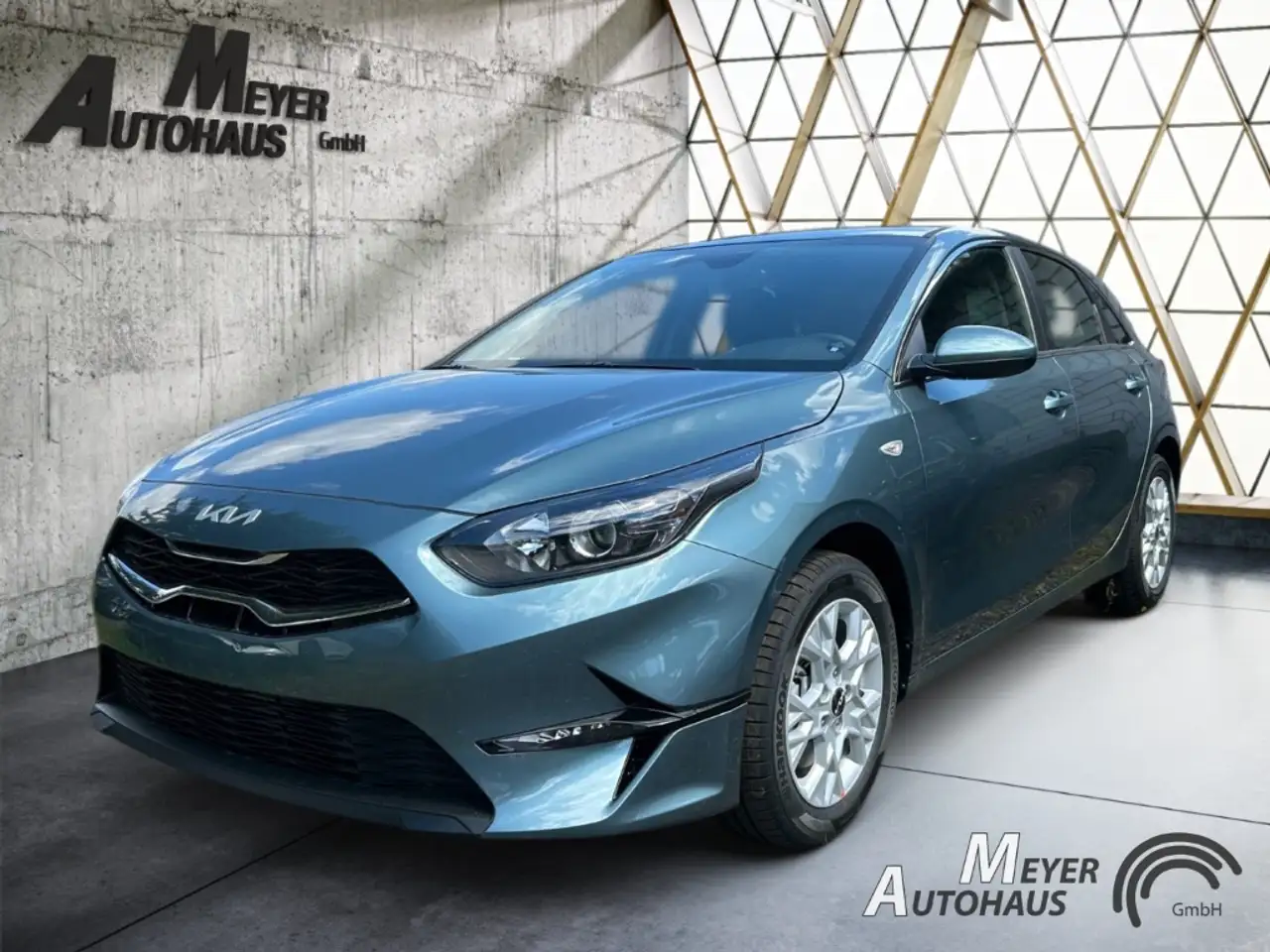Kia Ceed / cee'd 1.5 T-GDI Vision Komfort-plus-Paket+Rückfahrkamera — Vehicle gallery 10