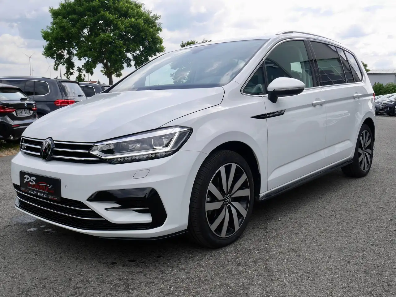Volkswagen Touran 1.5 TSI DSG "Highline/R-Line" — Galerie du véhicule 3