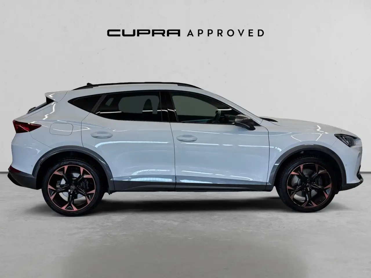 CUPRA Formentor 1.4 e-Hybrid VZ DSG 180 kW (245 CV) — معرض صور السيارة 3
