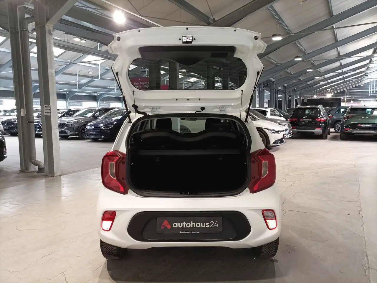 Kia Picanto 1.0 Vision Navi|Kamera|Sitzheiz — Vehicle gallery 6