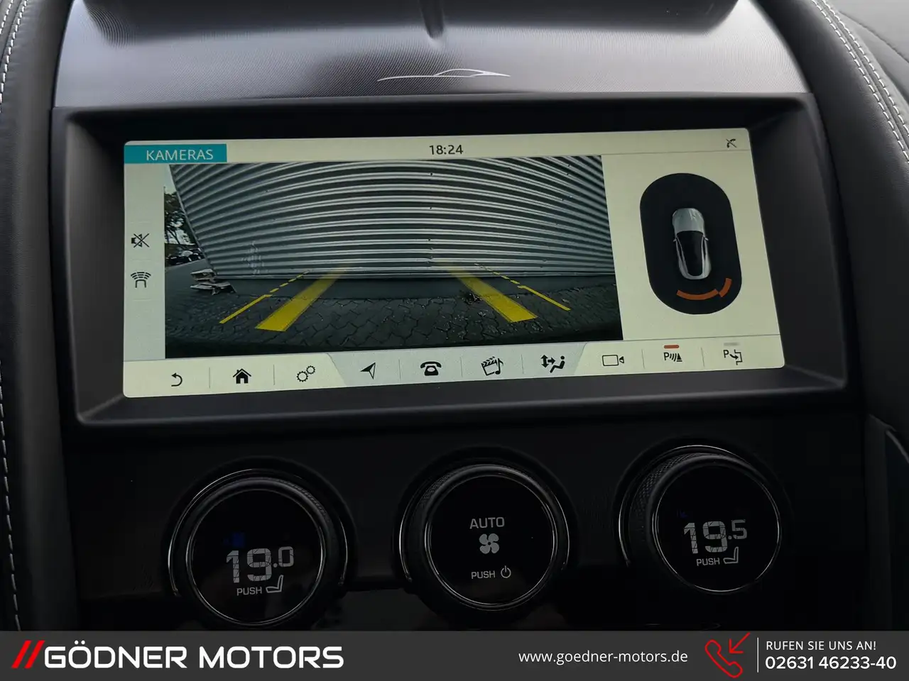 Jaguar F-Type 75 R P575 5.0 L V8 AWD/FINAL-EDITION/75R/MERIDI... — Vehicle gallery 21