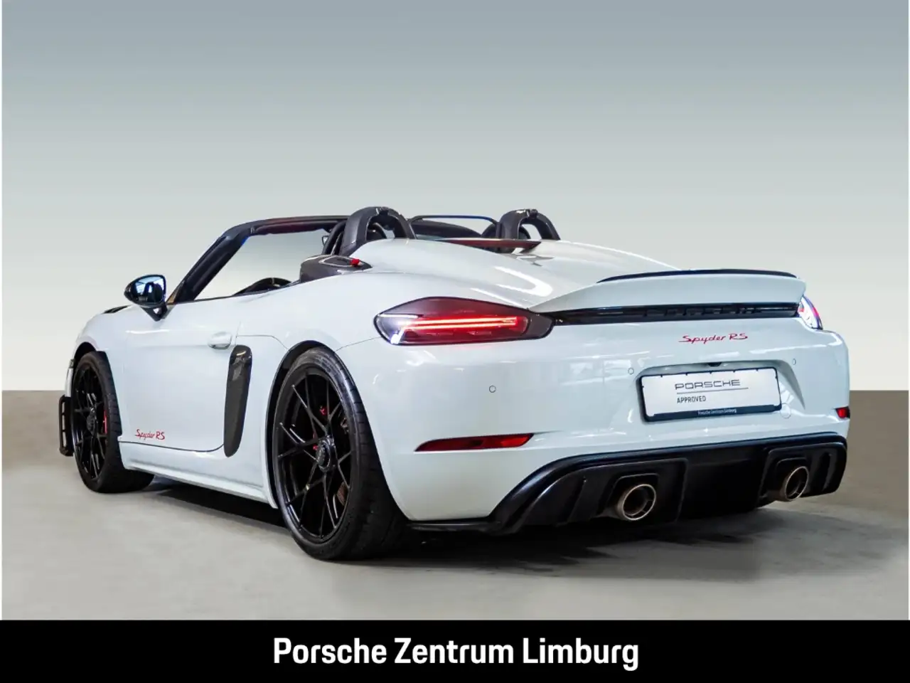 Porsche 718 Spyder RS Liftsystem-VA Weissach-Paket BOSE — Vehicle gallery 3