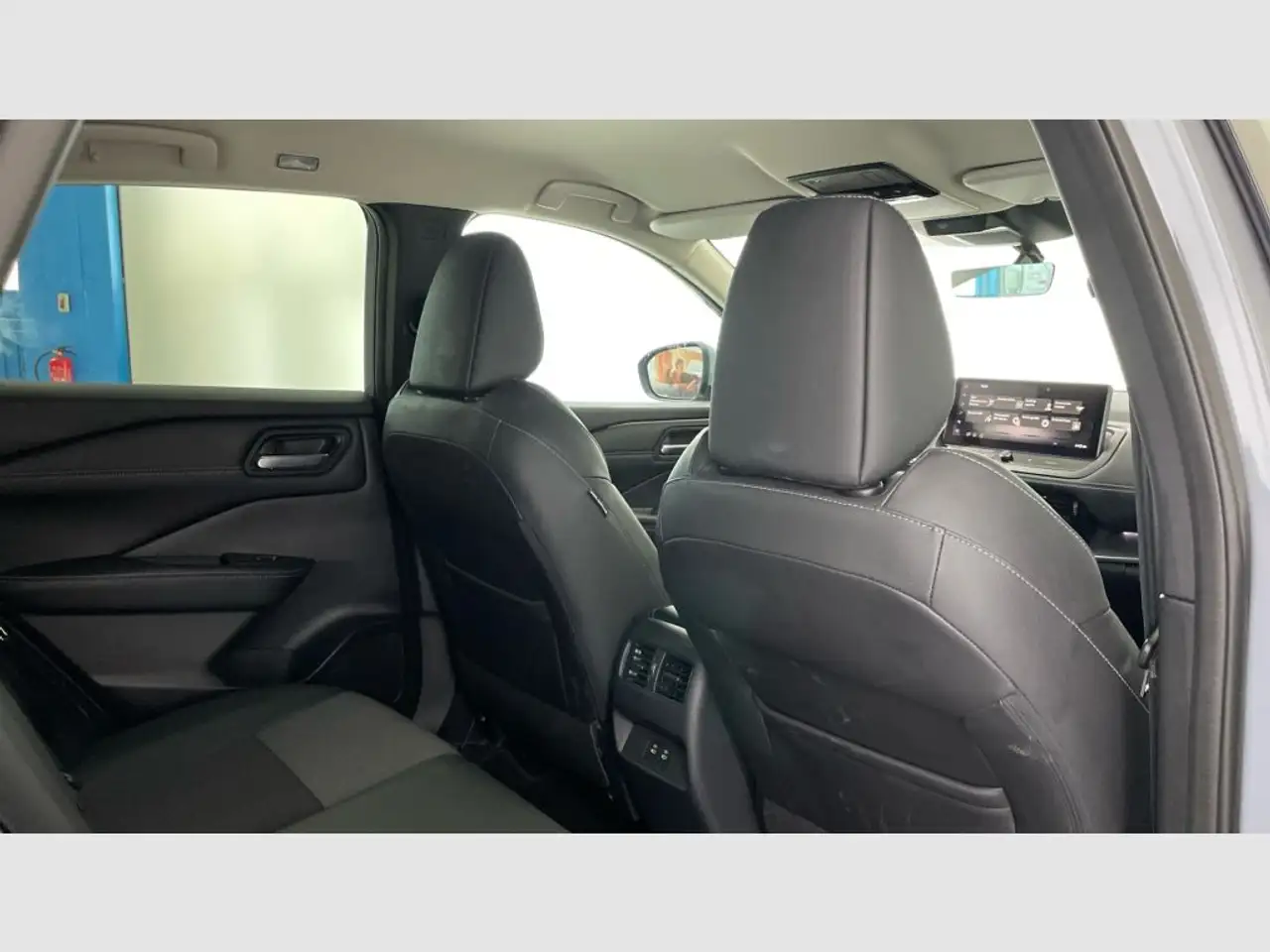 Nissan Qashqai DIG-T 116kW Xtronic N-Connecta — Vehicle gallery 35