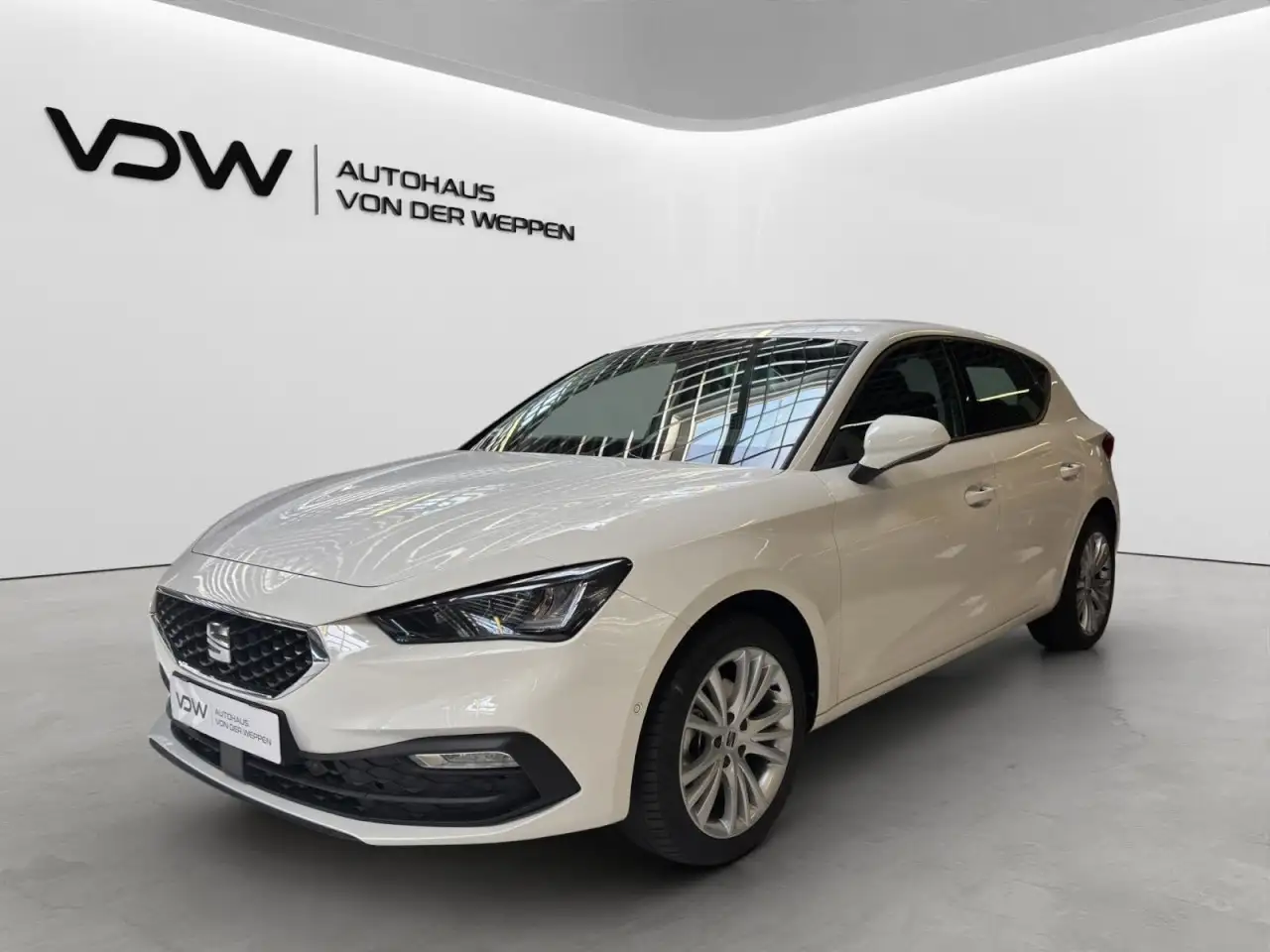 SEAT Leon Style 1.0 eTSI Aut. Kamera, PDC vorn, Klima Klima — Galería del vehículo 3