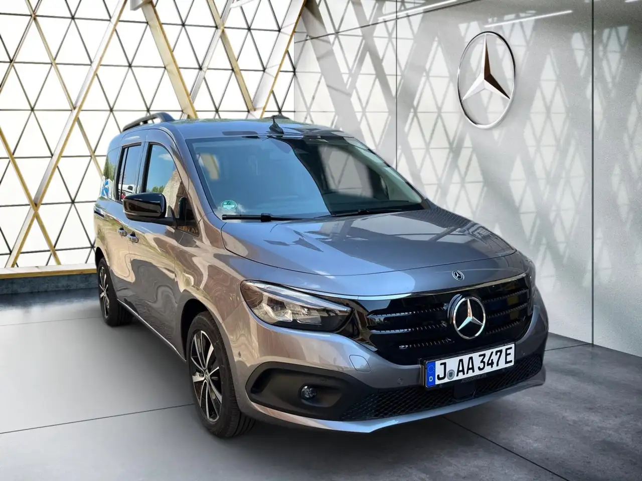 Mercedes-Benz EQT 200 Progressive LenkHz*Kam*LEDhigh*Ambi*Totw — Galerie du véhicule 17