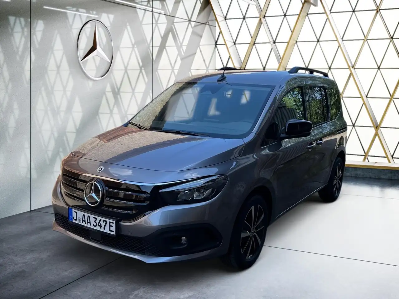 Mercedes-Benz EQT 200 Progressive LenkHz*Kam*LEDhigh*Ambi*Totw — Gera