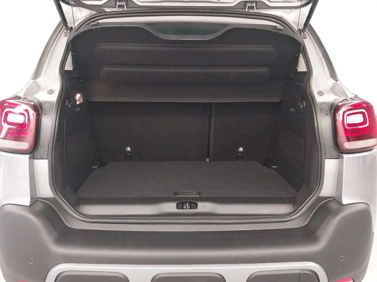 Citroen C3 Aircross BlueHDi 81kW (110CV) Plus — معرض صور السيارة 11