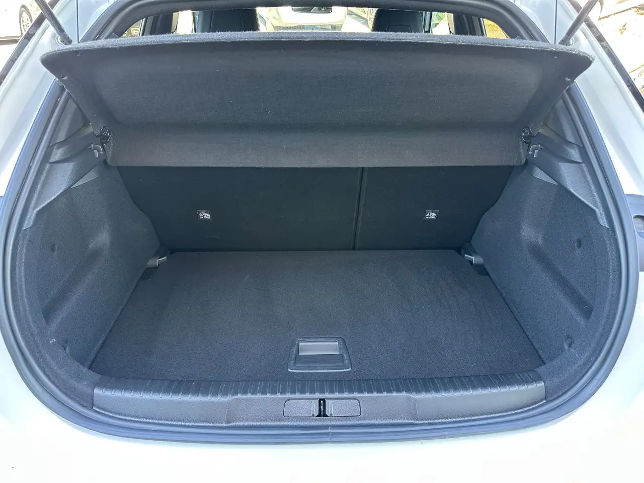 Opel Mokka 1.2 Turbo Ultimate inkl. Inspektionspaket — Vehicle gallery 9