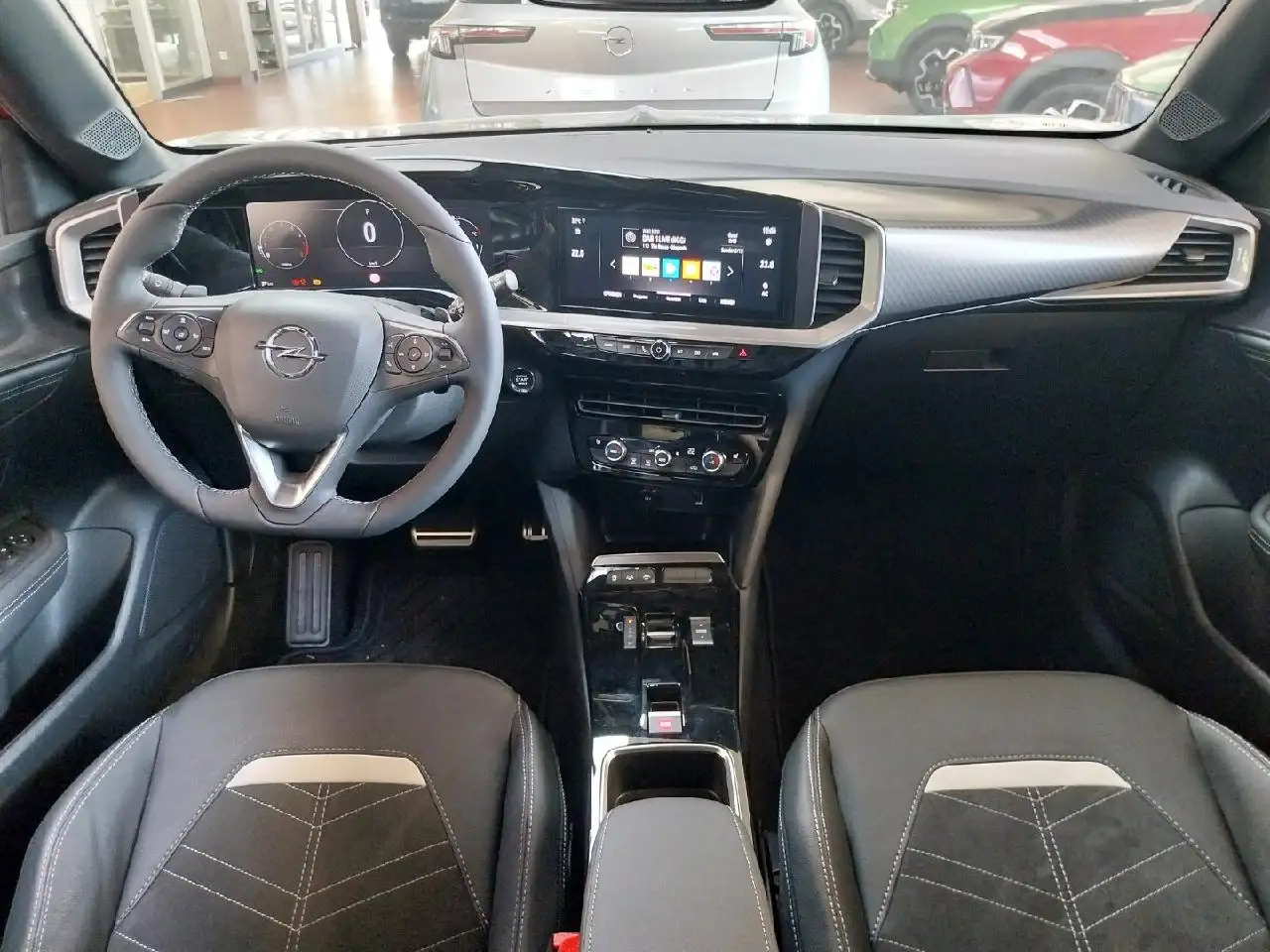Opel Mokka Ultimate Massage SHZ LHZ KAM NAVI CARPLAY — معرض صور السيارة 9