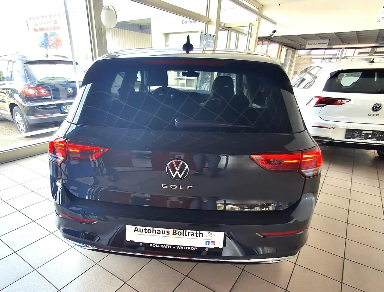 Volkswagen Golf Golf VIII 1.0 TSI OPF Move — Vehicle gallery 7