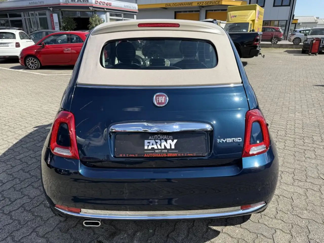 Fiat 500 C 1.0 GSE Hybrid Dolcevita — معرض صور السيارة 6