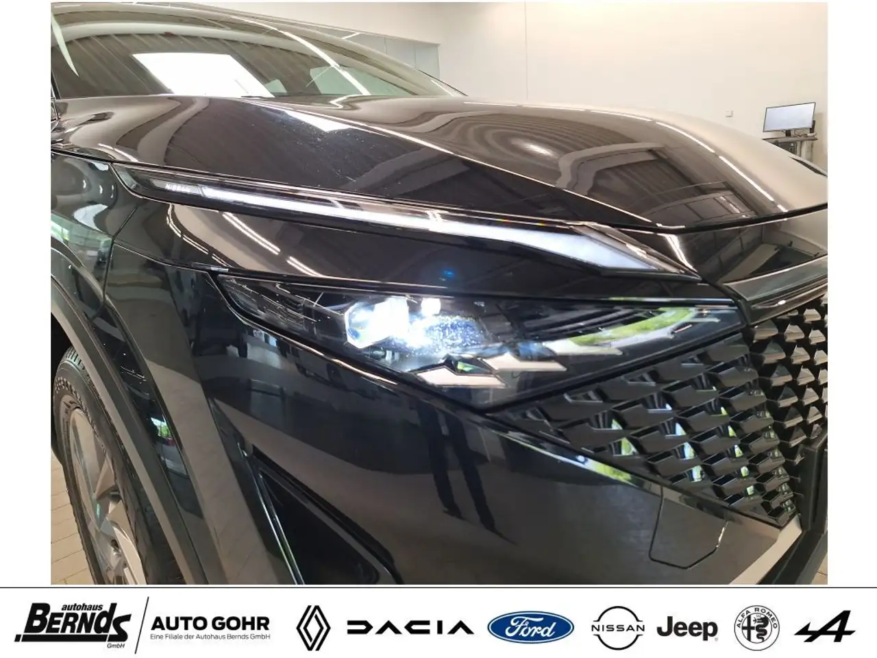 Nissan Qashqai 1.3 DIG-T Acenta KLIMA PDC NAVI 360 DAB WinterP. — معرض صور السيارة 24