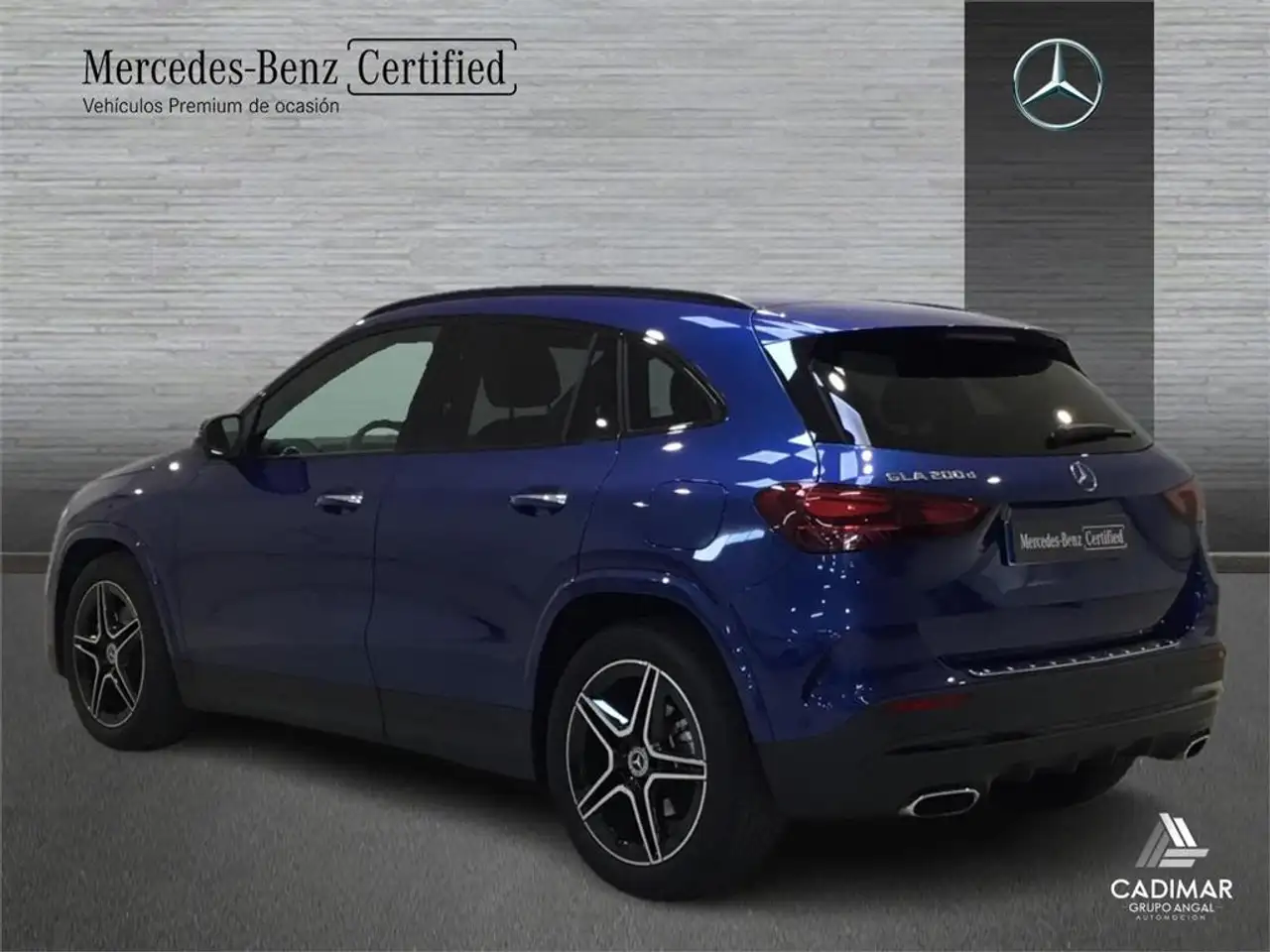 Mercedes-Benz GLA 200 D — معرض صور السيارة 5