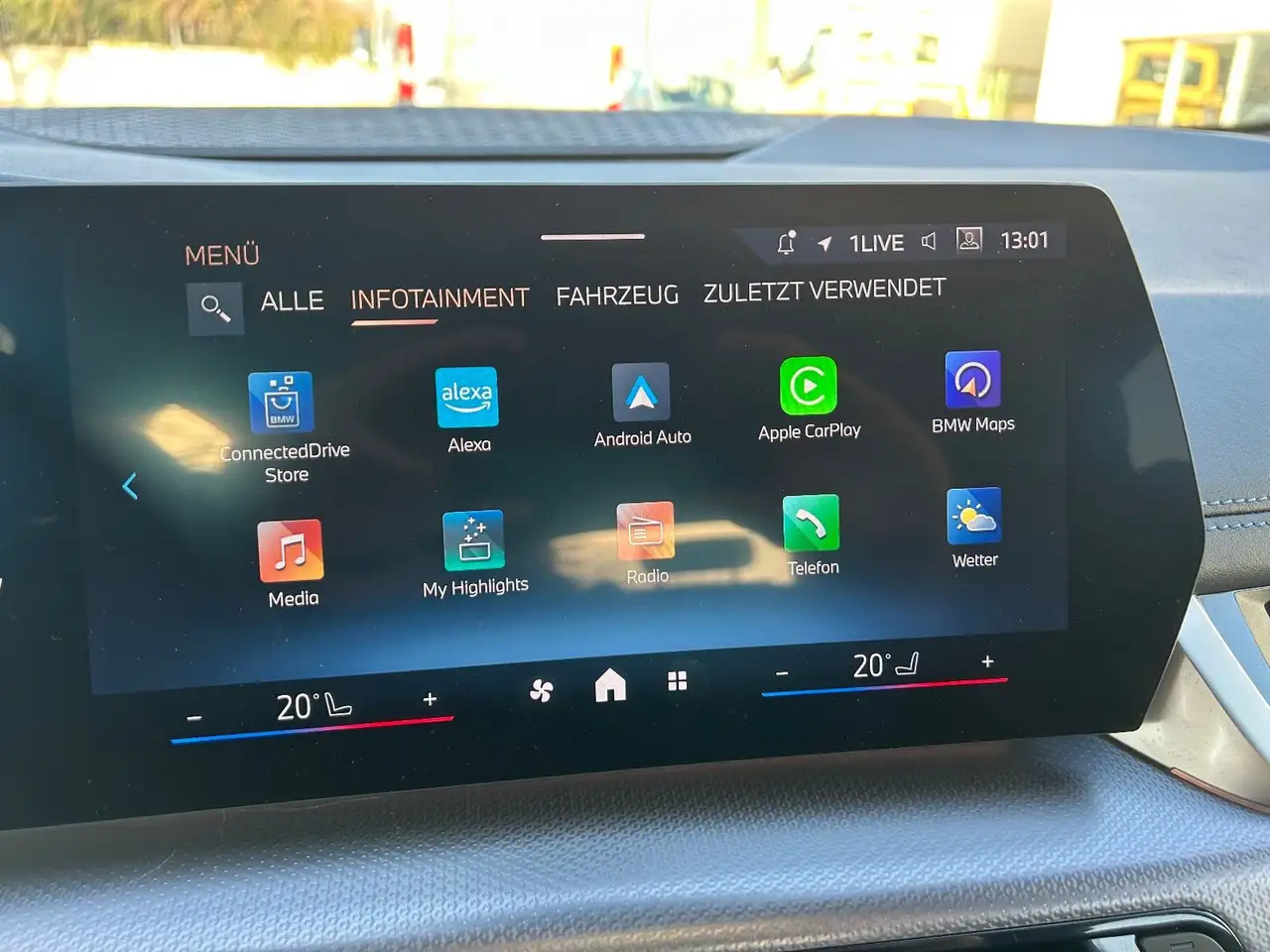 BMW 225 225e Active Tourer xDrive M Sport — معرض صور السيارة 25