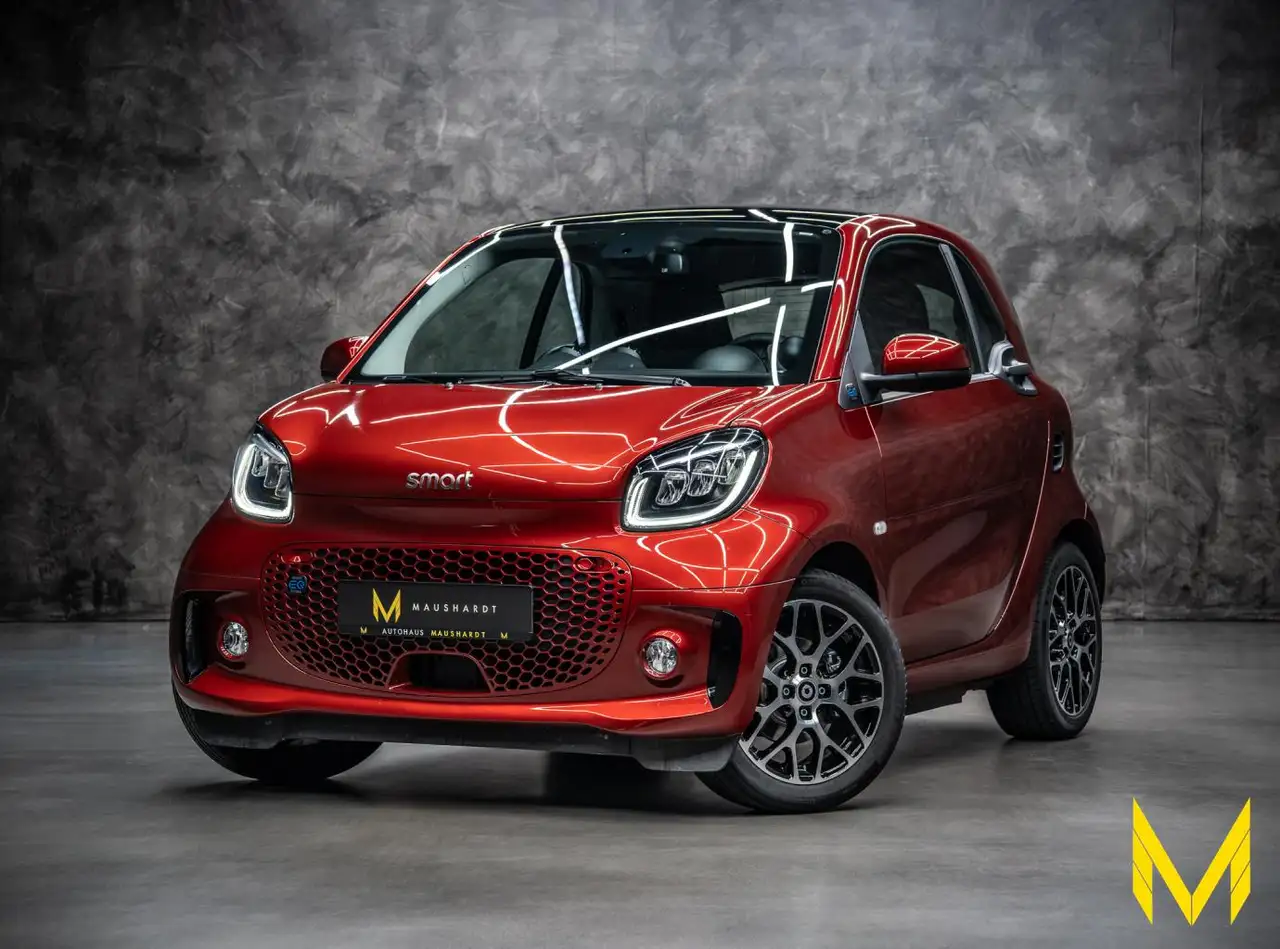 smart forTwo EQ prime EXCLUSIVE: ROT,LICHT,LACK+LEDER! — Bruchsal