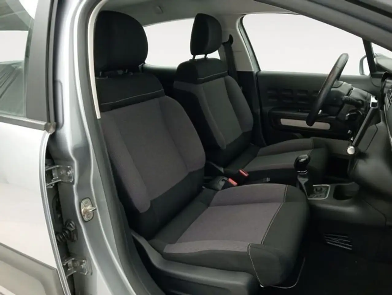 Citroen C3 PureTech 60KW (83CV) Plus — Galerie du véhicule 9