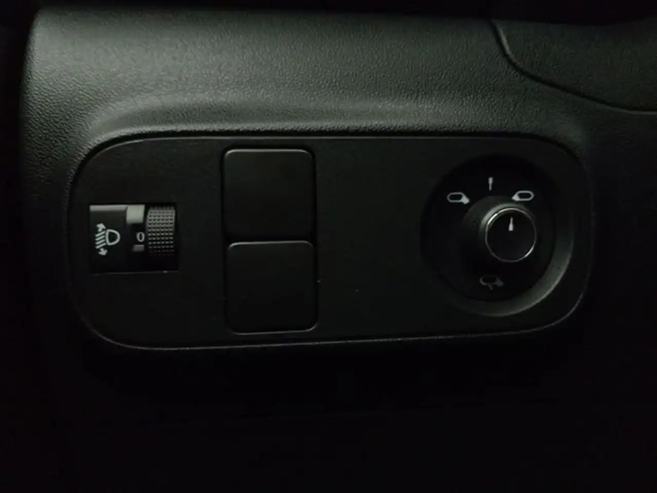 Citroen C3 PureTech 60KW (83CV) Plus — Galerie du véhicule 20