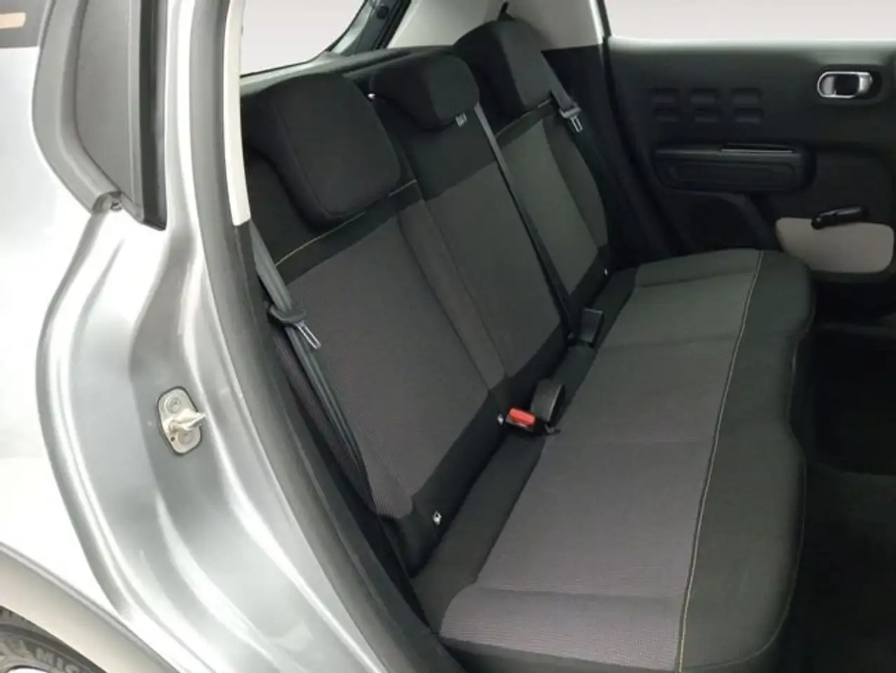 Citroen C3 PureTech 60KW (83CV) Plus — Galerie du véhicule 10