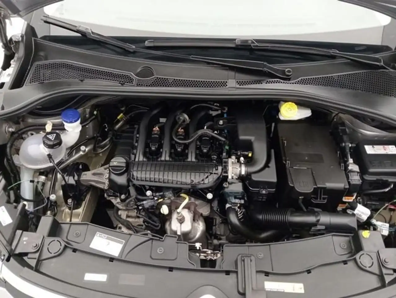 Citroen C3 PureTech 60KW (83CV) Plus — Galerie du véhicule 25