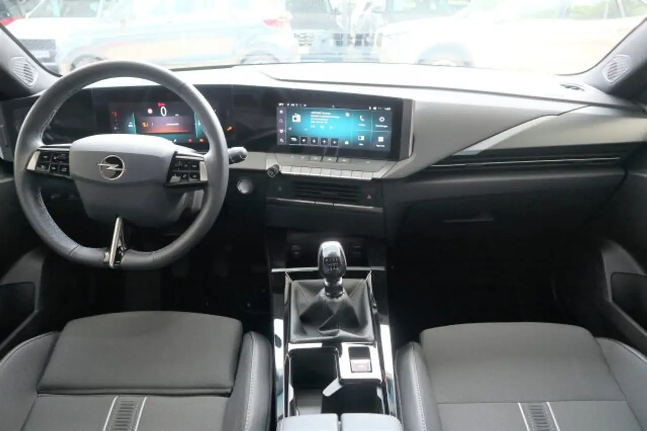 Opel Astra Astra L ST / GS PLUS / PREMIUM-Ausst./ wenig km! — Vehicle gallery 27