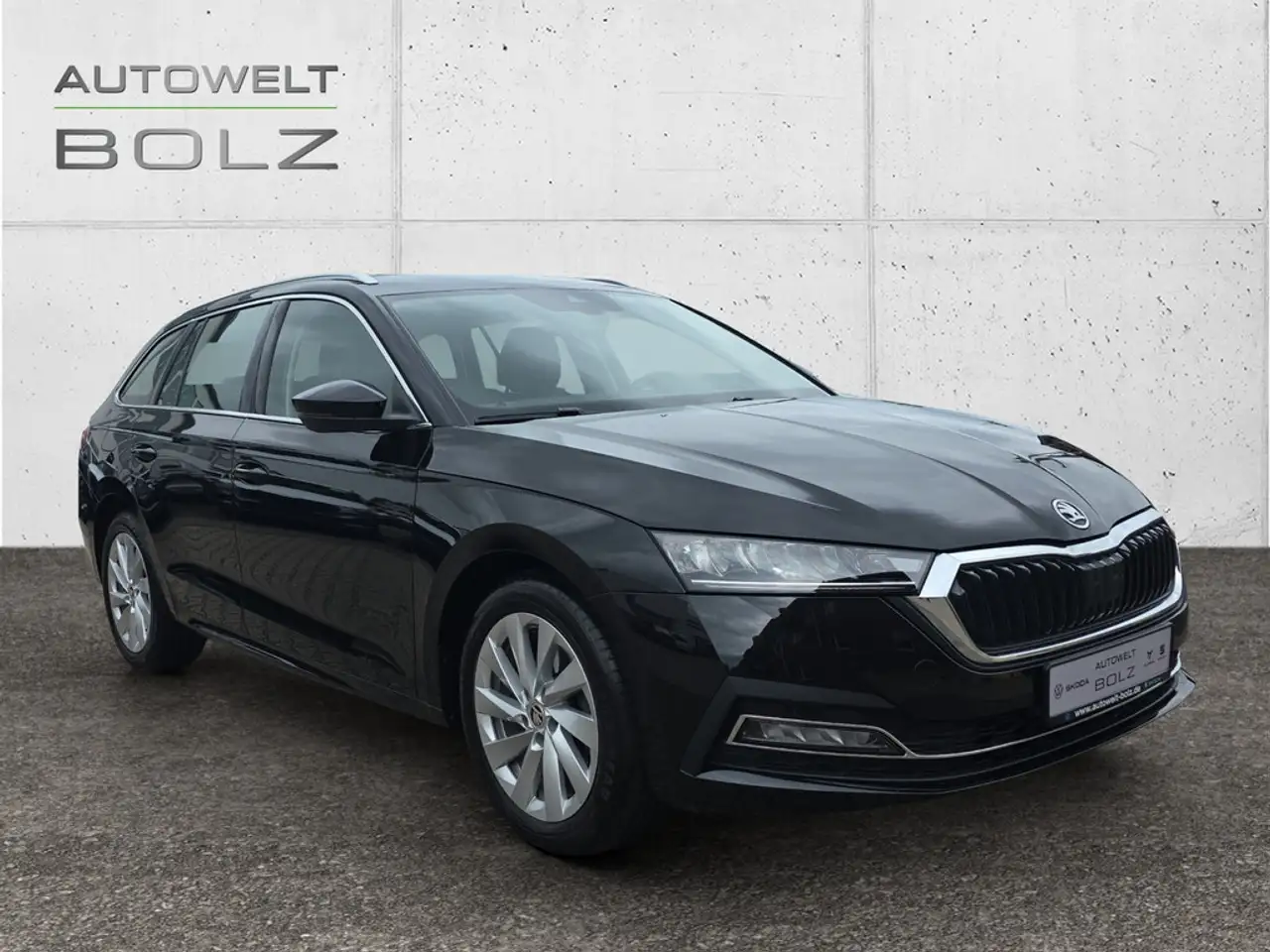 Skoda Octavia 1.5 TSI Sel. Plus ACC HUD LED KAMERA — معرض صور السيارة 4