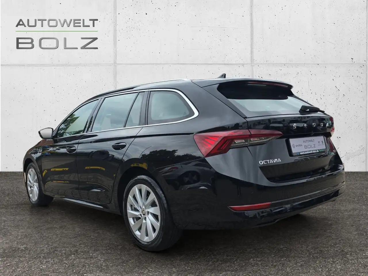 Skoda Octavia 1.5 TSI Sel. Plus ACC HUD LED KAMERA — معرض صور السيارة 7