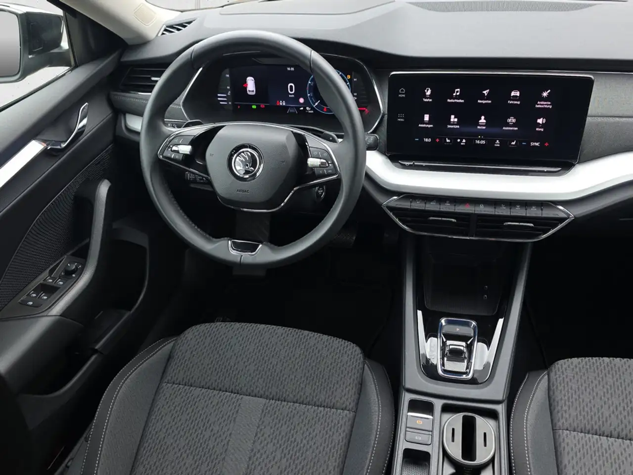 Skoda Octavia 1.5 TSI Sel. Plus ACC HUD LED KAMERA — معرض صور السيارة 14