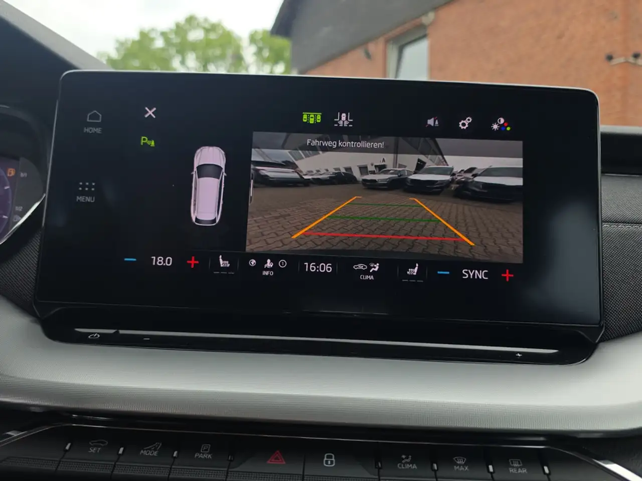 Skoda Octavia 1.5 TSI Sel. Plus ACC HUD LED KAMERA — معرض صور السيارة 25