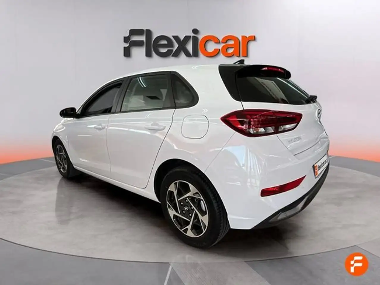 Hyundai i30 1.0 TGDI 48V Klass — معرض صور السيارة 4