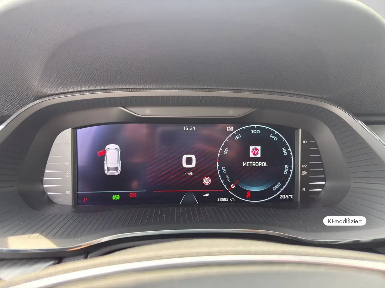 Skoda Octavia IV Combi RS 2.0 TSI DSG MATRIX PANO AHK — معرض صور السيارة 10
