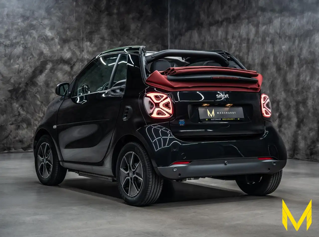smart forTwo EQ cabrio passion EXCLUSIVE:JUST SO SEXY! — معرض صور السيارة 5