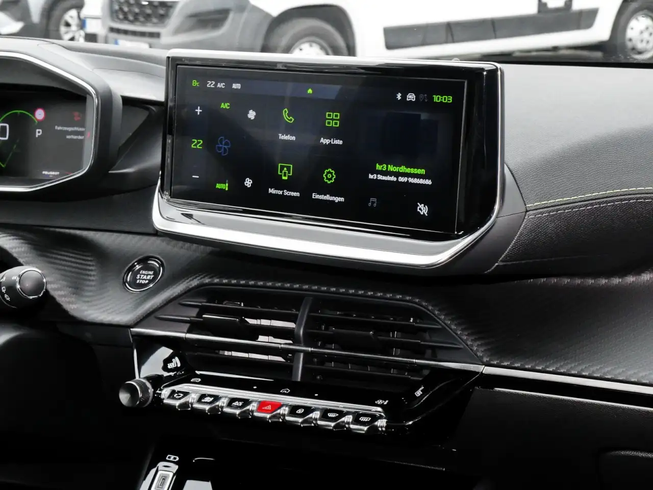 Peugeot 2008 GT 130 PT Aut.+Grip-Cntrl+360Kamera+ACC+LED Klima — Galería del vehículo 6