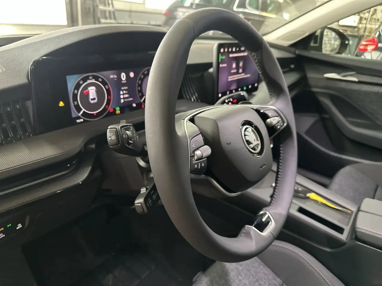 Skoda Superb Combi 1.5 TSI mHEV Essence — Vehicle gallery 14