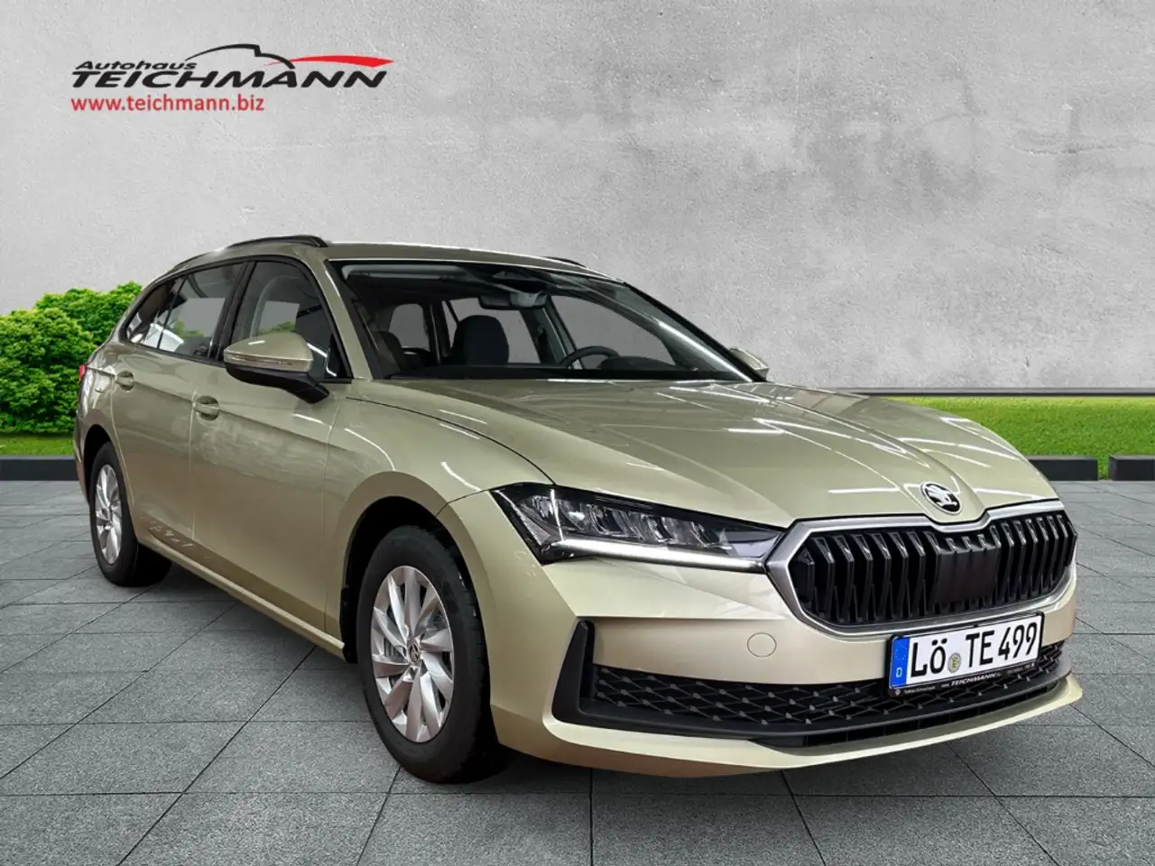 Skoda Superb Combi 1.5 TSI mHEV Essence — Vehicle gallery 2