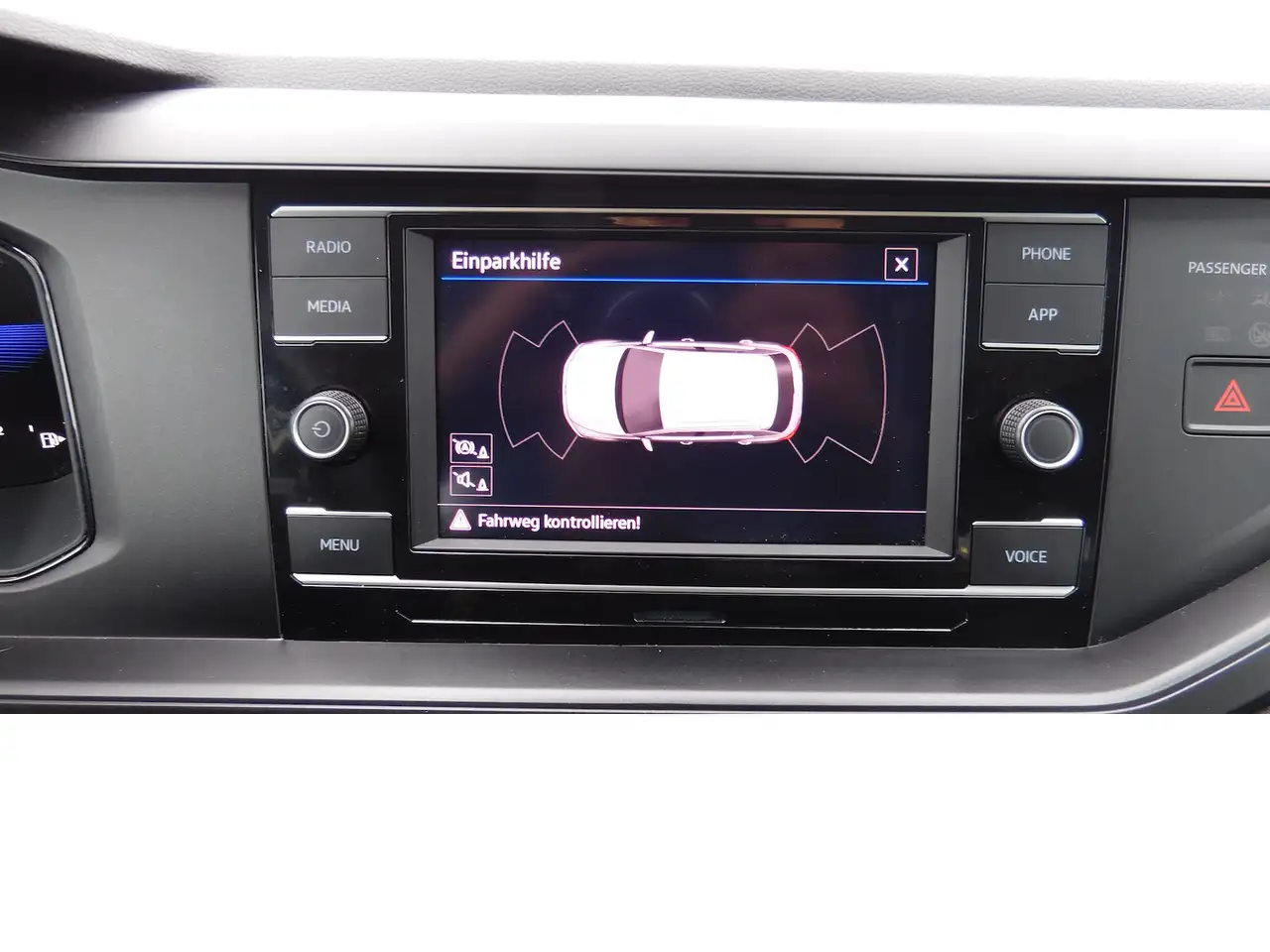 Volkswagen Taigo 1.0 TSI BMT Klima Radio Klima — Vehicle gallery 6