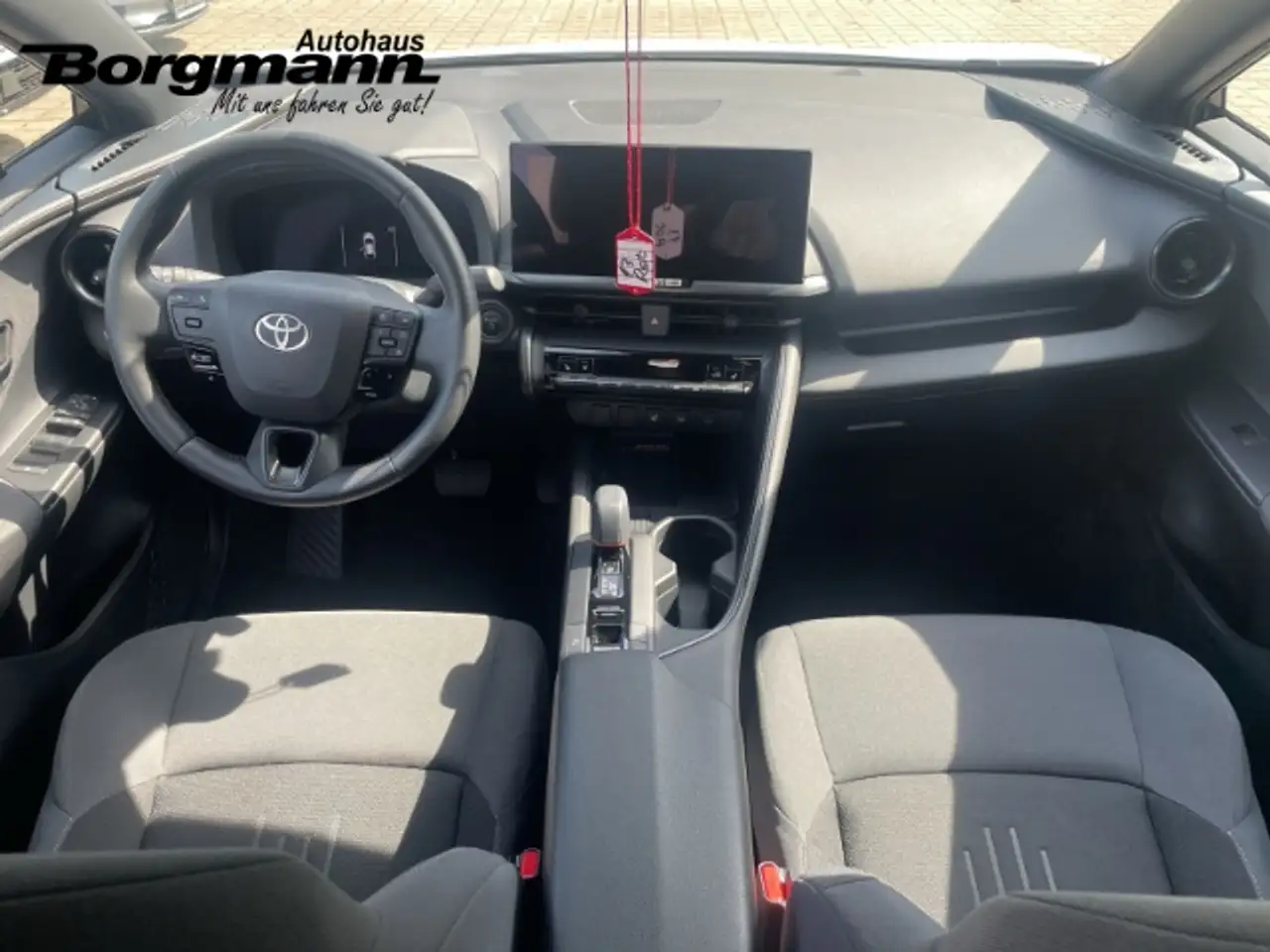 Toyota C-HR Hybrid Black&White 1.8 Rückfahrkamera - Apple CarP — Galería del vehículo 9
