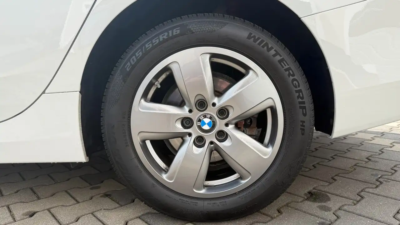 BMW 218 i LED Navi Autom AppleCar — معرض صور السيارة 22