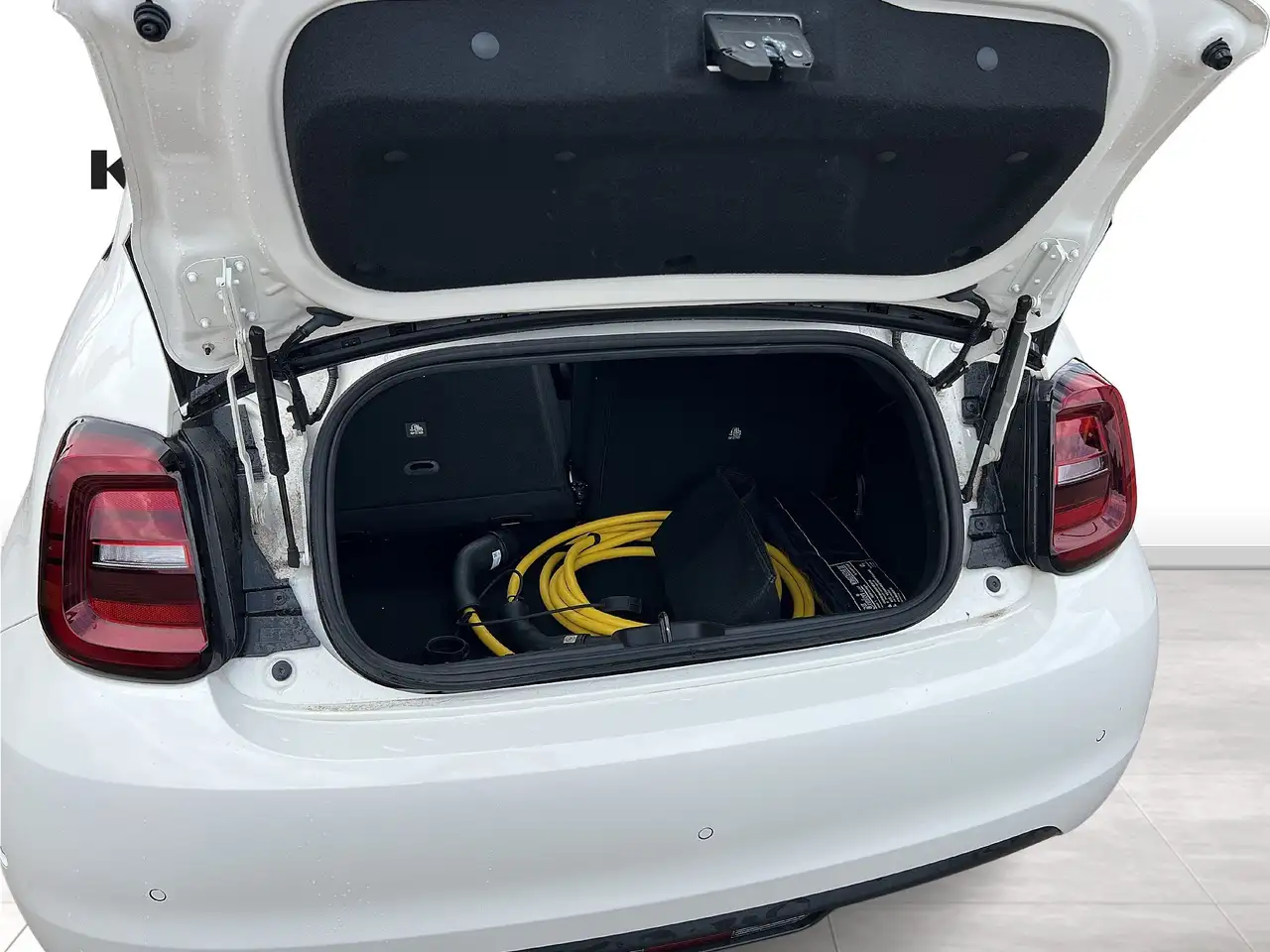 Fiat 500e Cabrio 42 kWh 118 PS — Galerie du véhicule 4