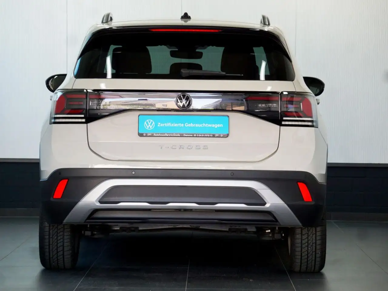 Volkswagen T-Cross Life 1.0 TSI 6-Gang Navi LED Klima — معرض صور السيارة 6