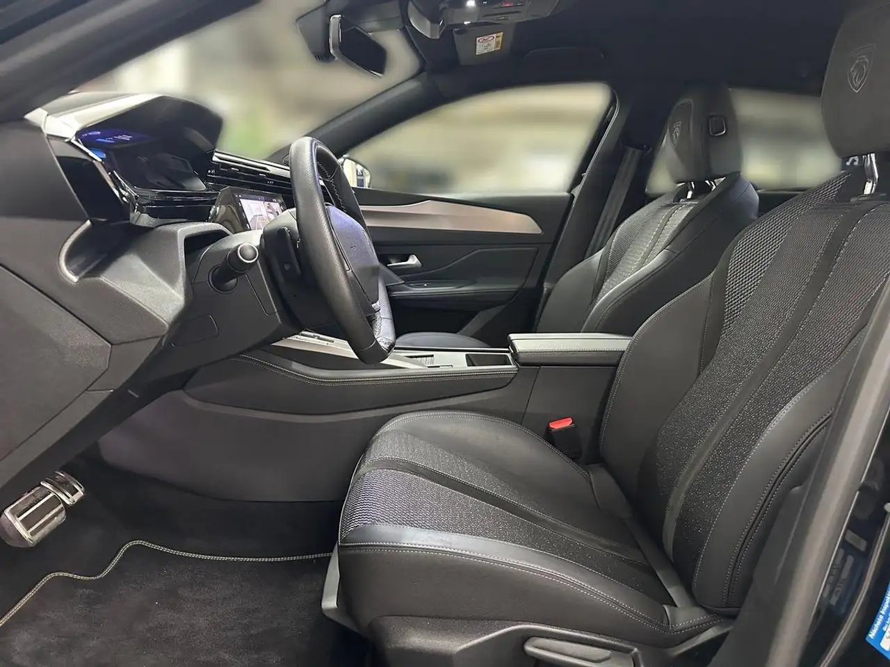 Peugeot 308 SW GT 1.2 PureTech EAT8+Navi+360°+MATRIX+LHZ — معرض صور السيارة 3