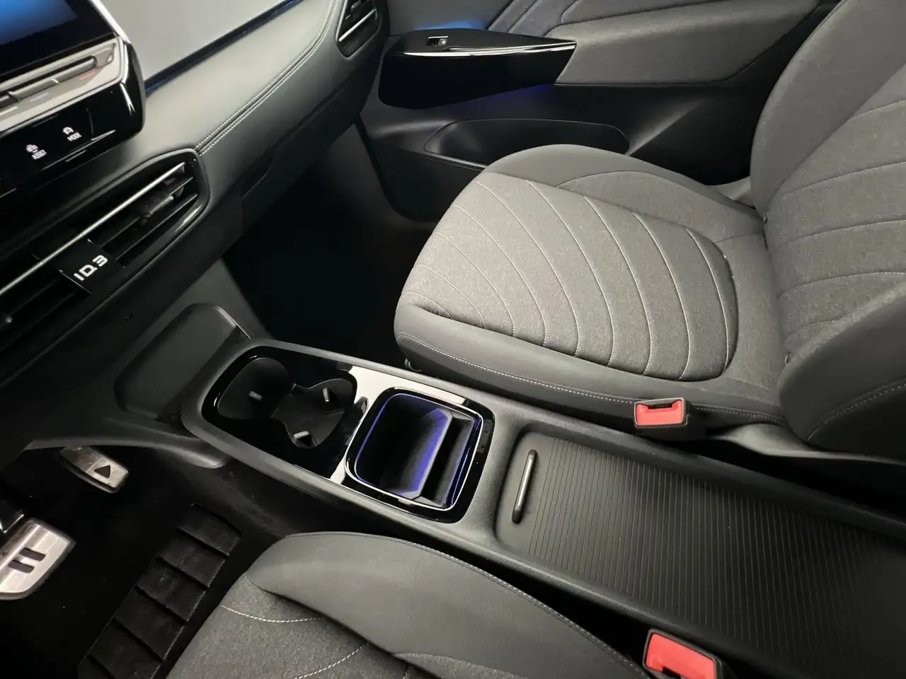Volkswagen ID.3 Pro 150 kW *ACCh*KLIMA*LED*uvm — Galerie du véhicule 14