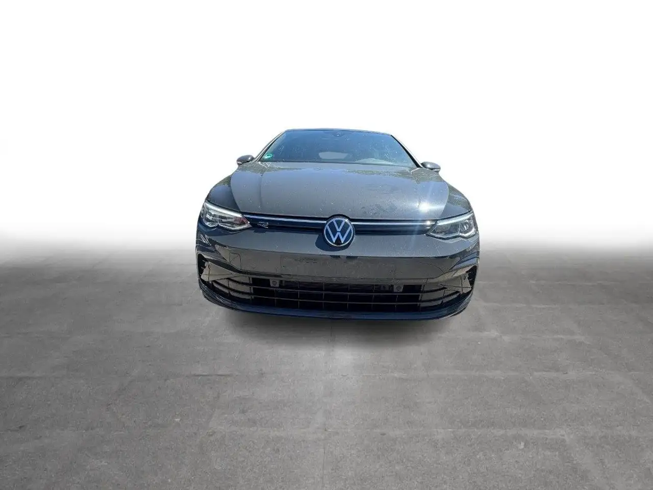 Volkswagen Golf VIII 1.5 eTSI R-Line DSG LED Connect PDC — Vehicle gallery 3