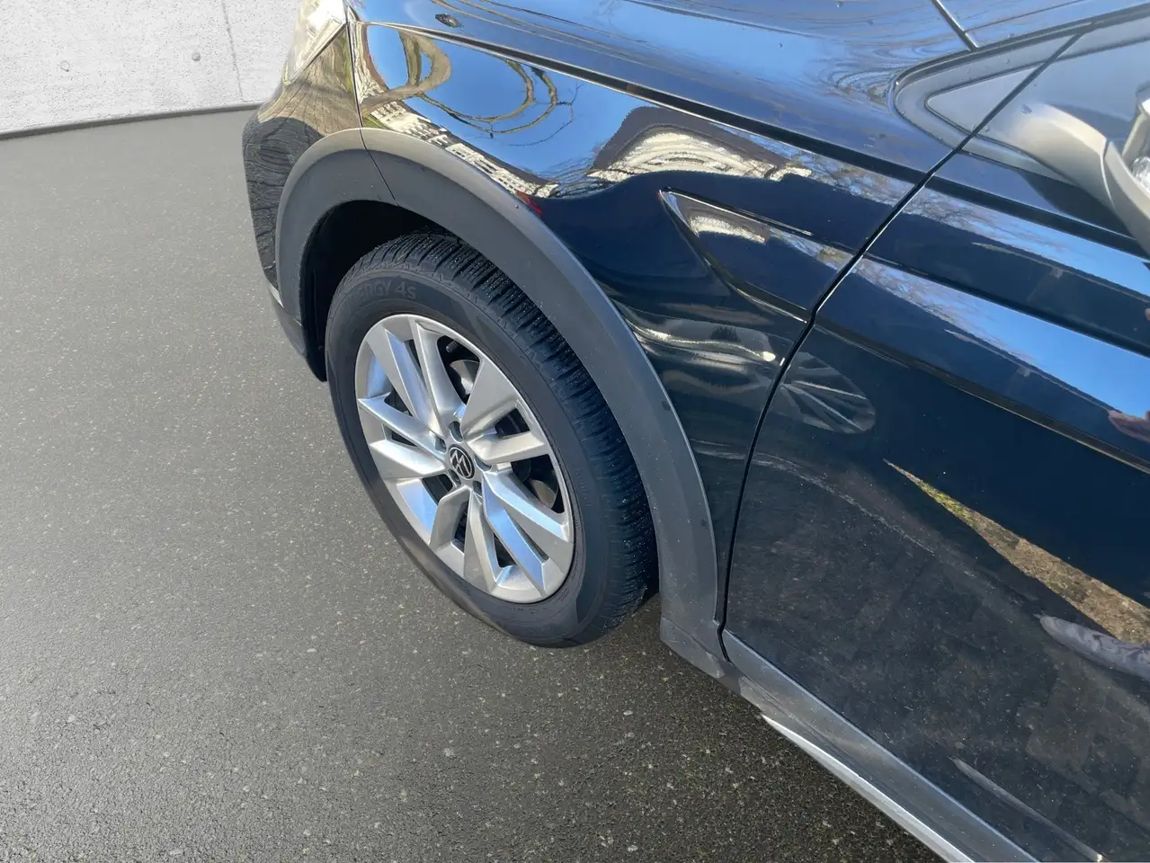 Volkswagen Taigo Goal APPLINK KEYLESS MATRIX ACC PDC SHZ 4SEASON — Vehicle gallery 17