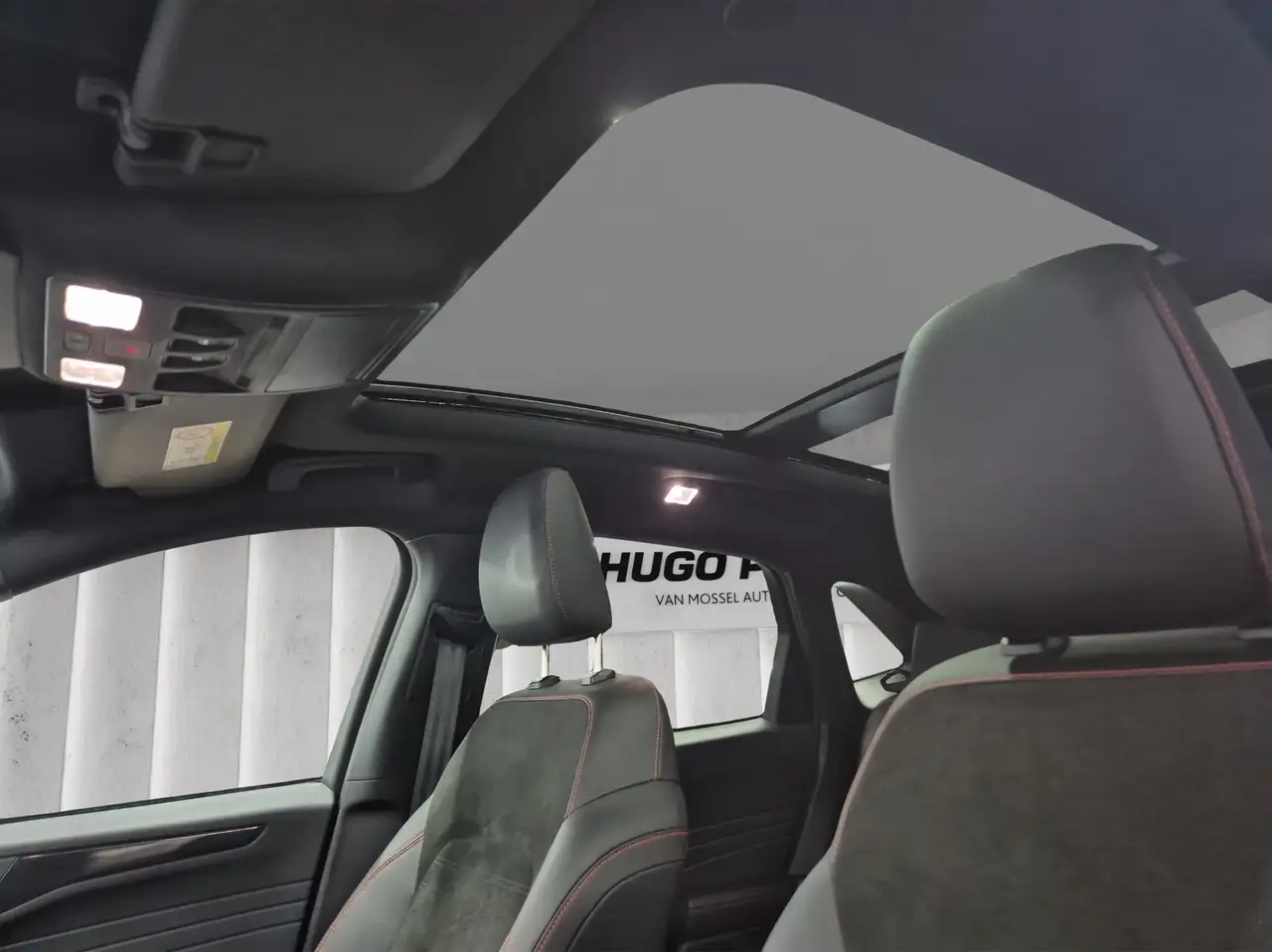 Ford Kuga ST-Line X*PANO*AHK*KAM*ACC*NAVI*SOUND-SYS. — معرض صور السيارة 16