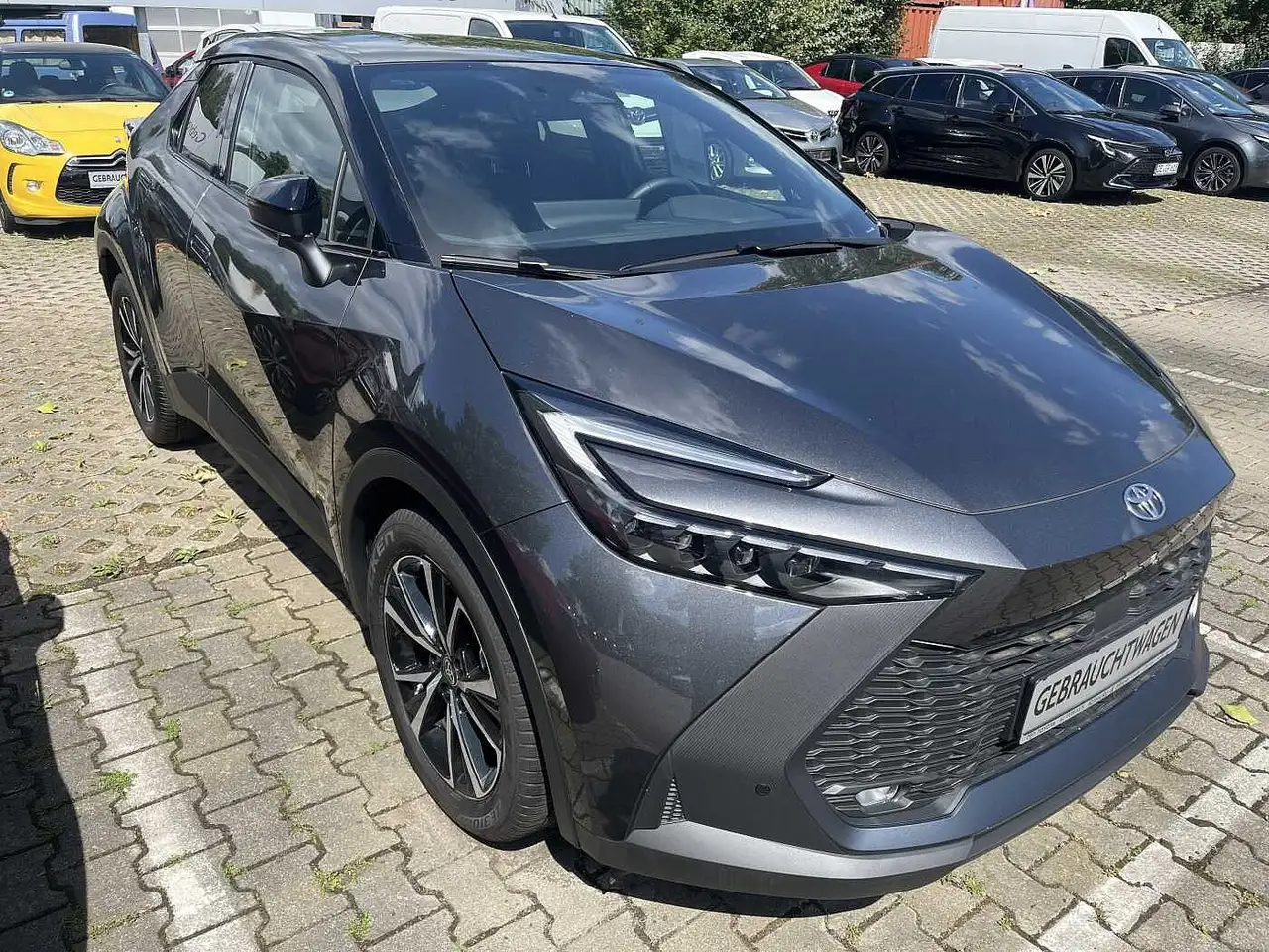 Toyota C-HR 1.8 Hybrid Team D — Dessau