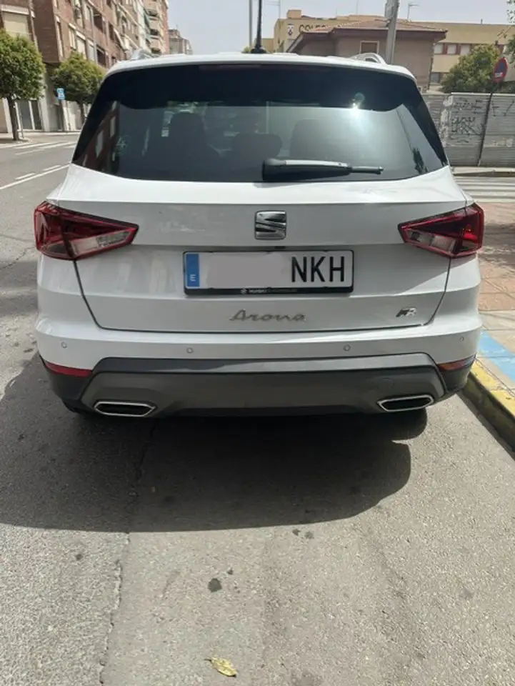 SEAT Arona 1.0 TSI S&S FR Special Edition DSG7 115 — معرض صور السيارة 3