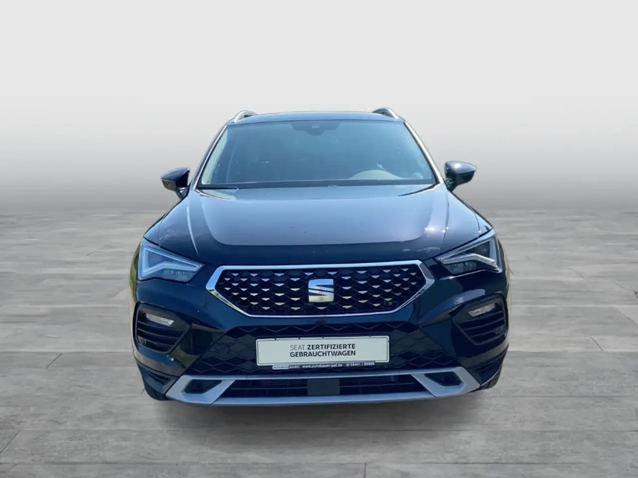 SEAT Ateca Xperience 1.5 TSI DSG AHK AUTOM ACC FULLINK KAMERA — معرض صور السيارة 8